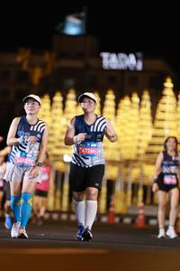 BIB: 
                            <button type="button" onclick="openModal(23969192)" class="btn btn-primary btn-sm float-right btn-popup" data-toggle="modal" data-target=".modal-high-quality">
                        <i class="fas fa-shopping-cart"></i> Add to Cart
                    </button>
                                            <button type="button" onclick="isThisMe(23969192, true)" class="btn btn-success btn-sm float-right btn-popup btn-isme hidden" data-toggle="tooltip" data-placement="bottom" title="นี่คือรูปของคุณใช่ไหม คลิกที่นี่เพื่อเอาเข้าอัลบั้ม">
                        <i class="fas fa-plus"></i> Add to album
                    </button>
                    <button type="button" onclick="isThisMe(23969192, false)" class="btn btn-warning btn-sm float-right btn-popup btn-isnotme hidden">
                        <i class="fas fa-ban"></i> Remove from album
                    </button>